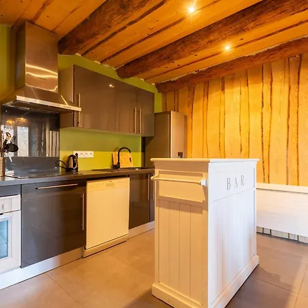Holiday home Maison Typique 6 Pers, Proche Peyragudes Et *